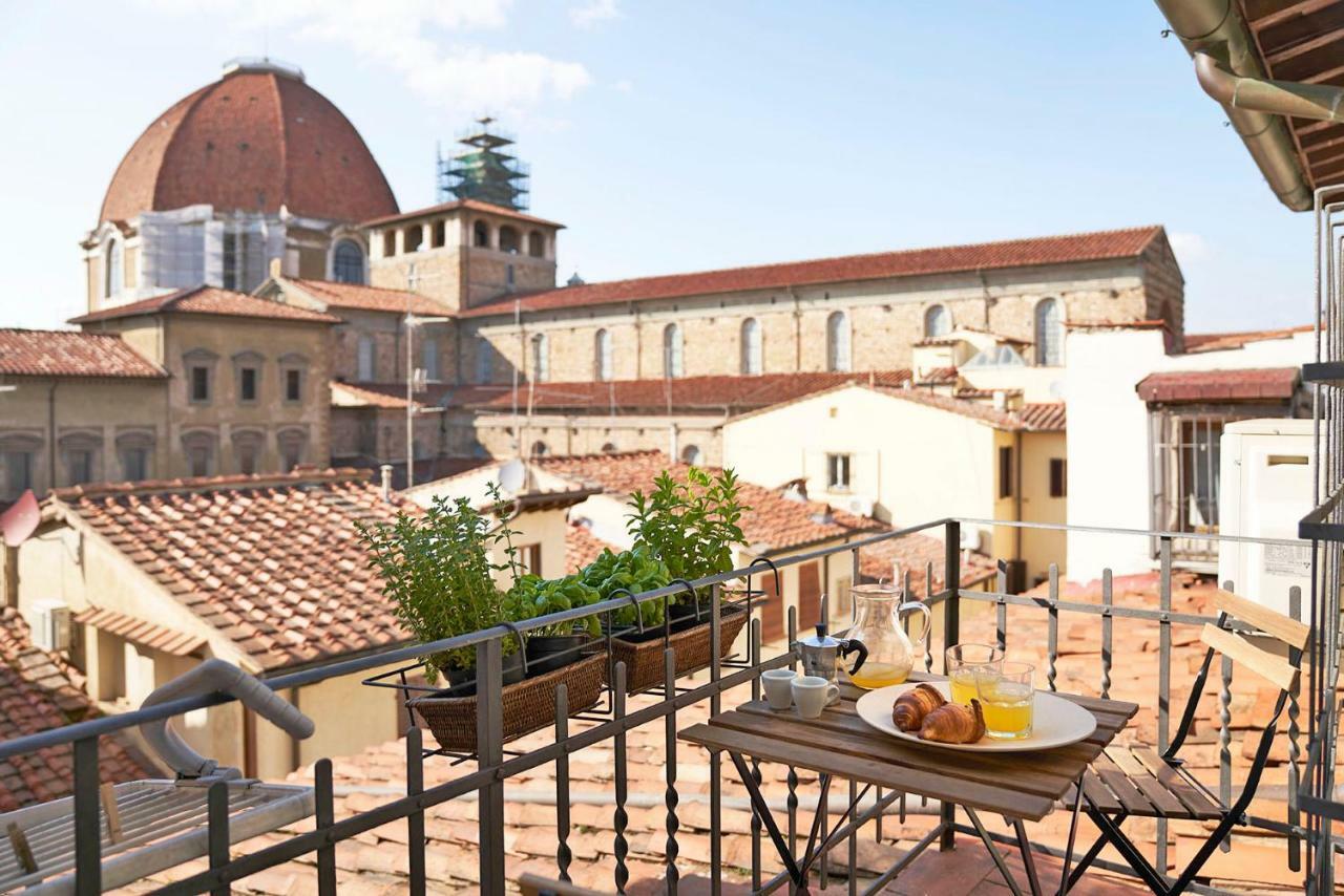 Great Apts Few Steps To The Duomo Appartement Florence Buitenkant foto