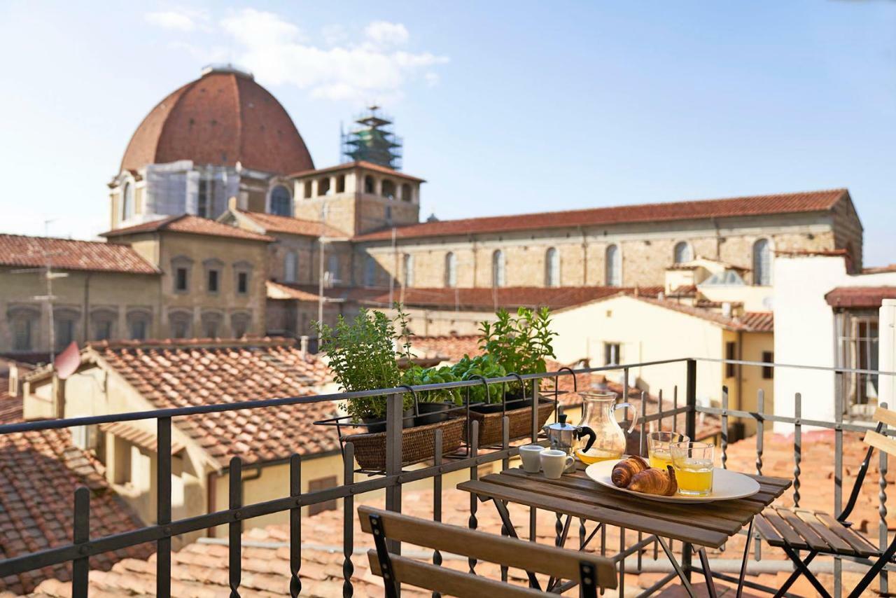 Great Apts Few Steps To The Duomo Appartement Florence Buitenkant foto